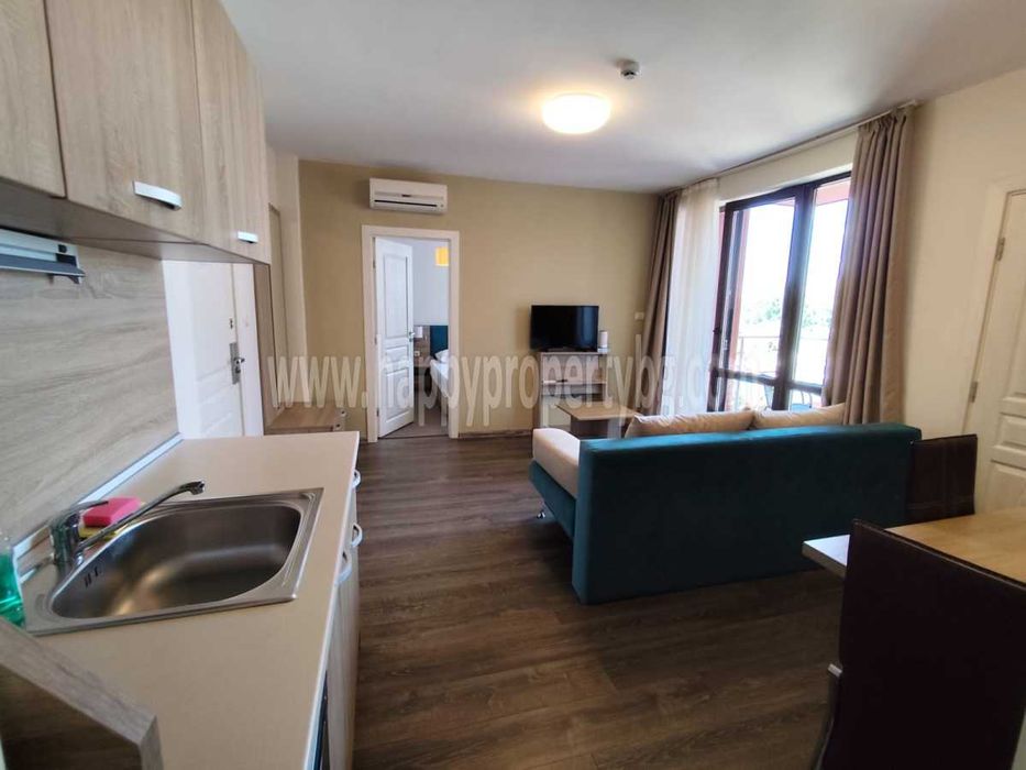 Продава се Тристаен апартамент в к.к. Слънчев бряг - 70 кв.м за 1172 €/кв.м - Снимка #4