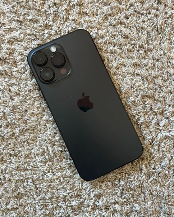Ayfon 14 pro max holati zor