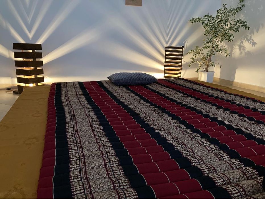 Тай масаж Thai massage