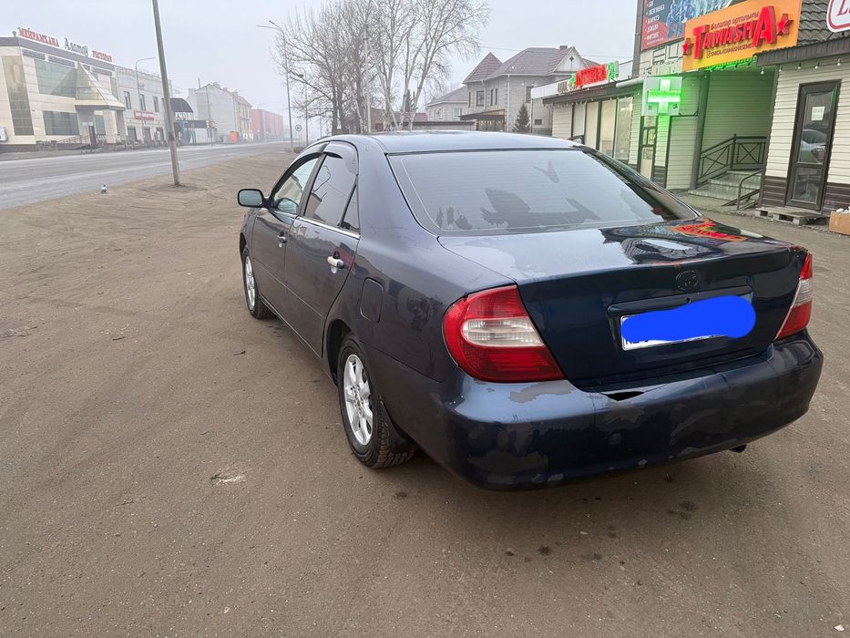 Машина тойота 30