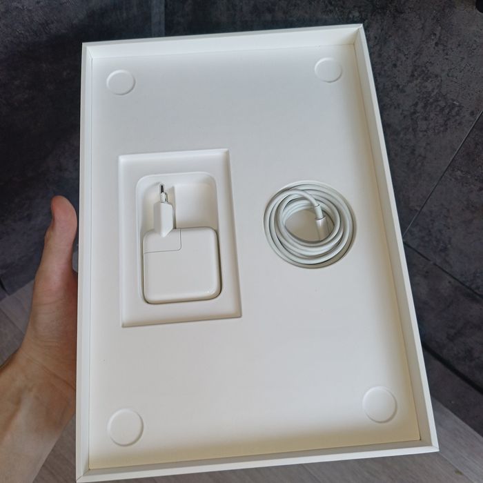 Macbook Air 13, ноутбук