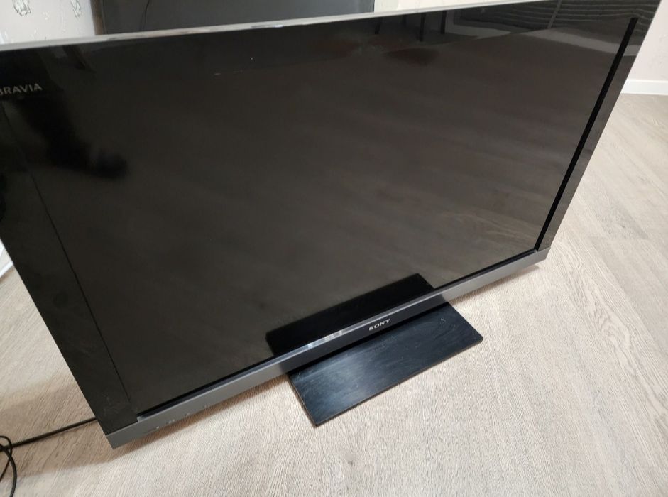 Продам телевизор Sony Bravia
