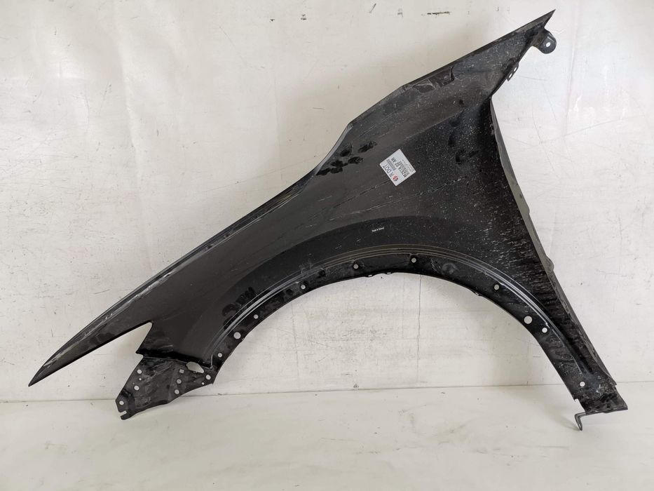 Десен преден калник / Desen preden kalnik Mazda CX-5 1 [в добро състоя