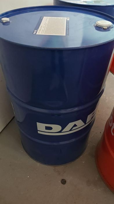 Продам моторное масло