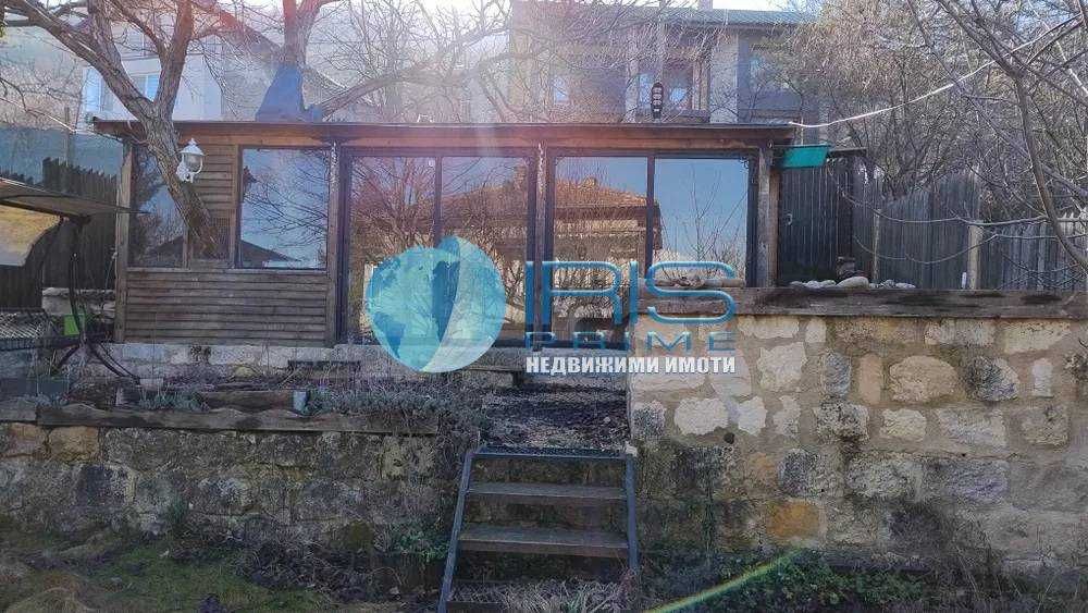 Продава се Етаж от къща в Шумен, Пожарната - 135 кв.м за 1334 €/кв.м - Снимка #1