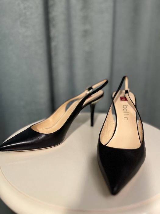 Туфли новые, Италия.