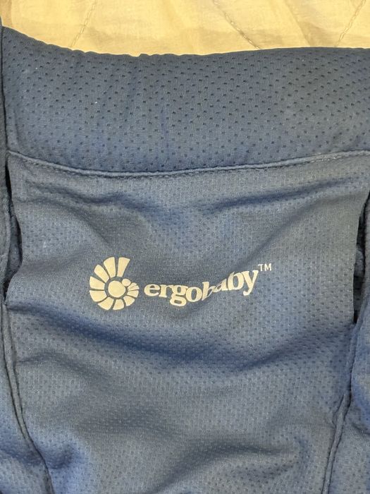 Эргорюкзак Ergobaby Embrace Soft Air Mesh