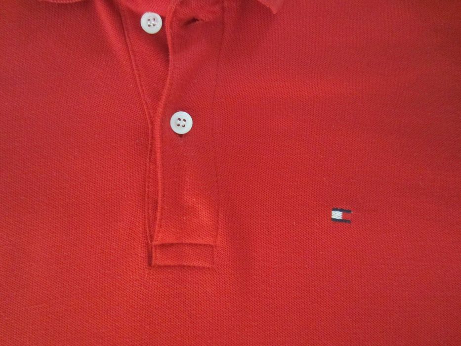 Tricou Tommy Hilfiger,masura XL,polo 2 nasturi,100%Bumbac,stare f.buna