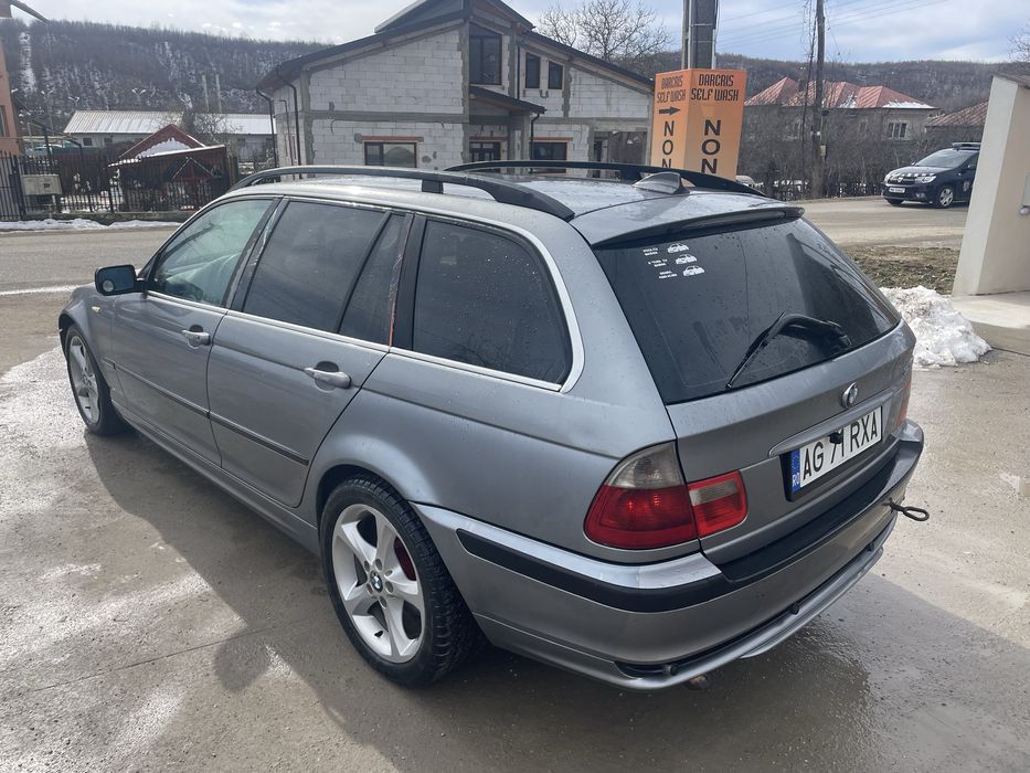 Bmw 320 diesel din anul 2004 manual masina trage bine navigatie camera