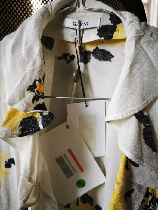 Многоцветна риза