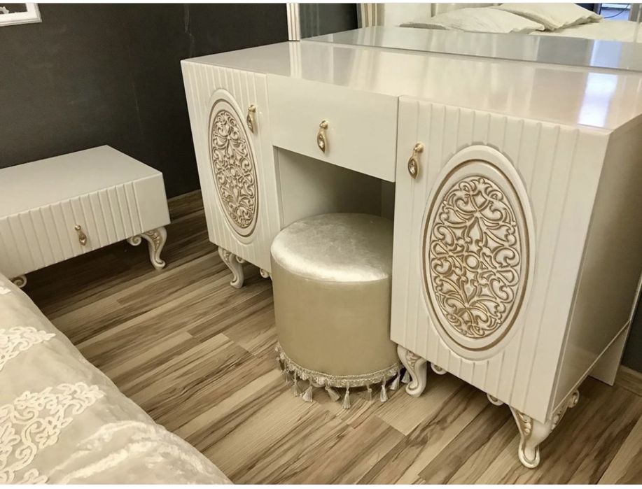 Продам спальную мебель