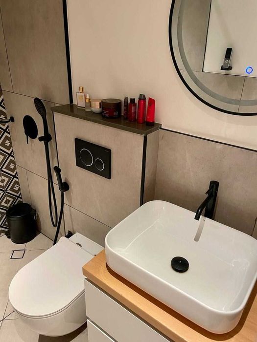 Сдается просторная 1-х комнатная квартира на Ц 5,  1/8/12. Р5