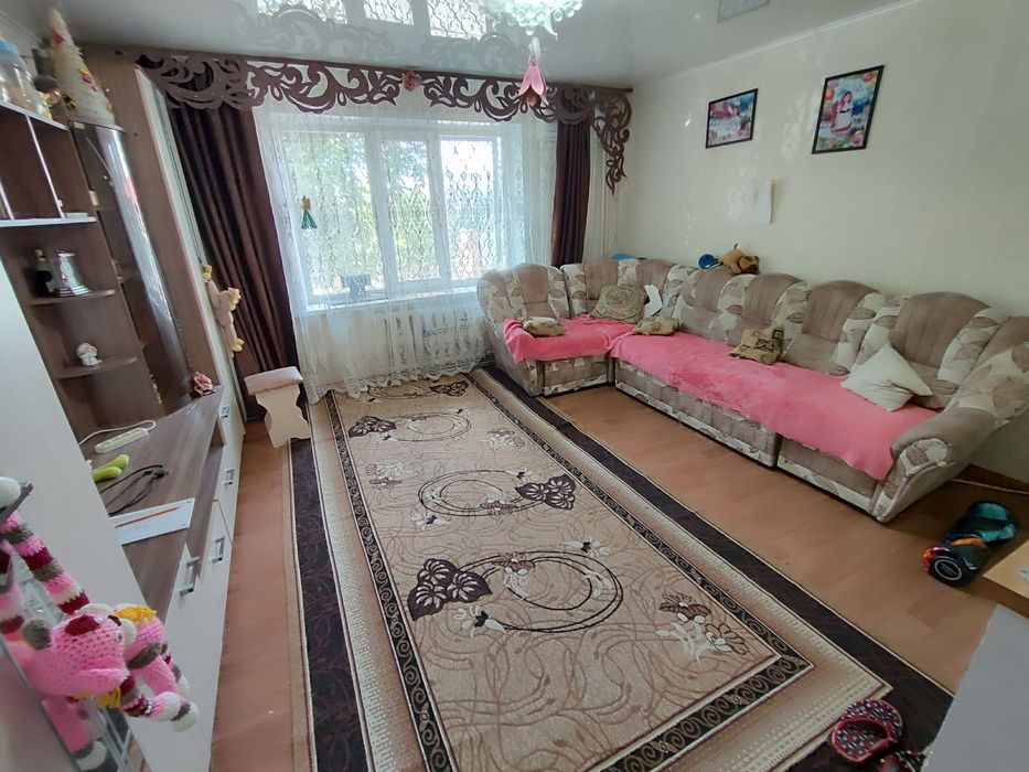 Продается 2-комн (7-43, 1 эт)