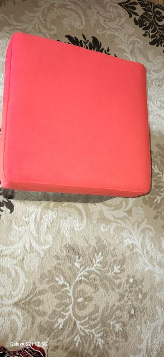 Продам пуфик, кожа + велюр