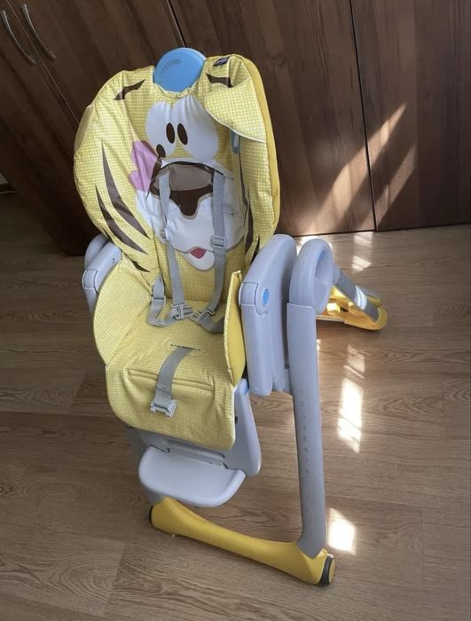 Стульчик со столиком для кормления