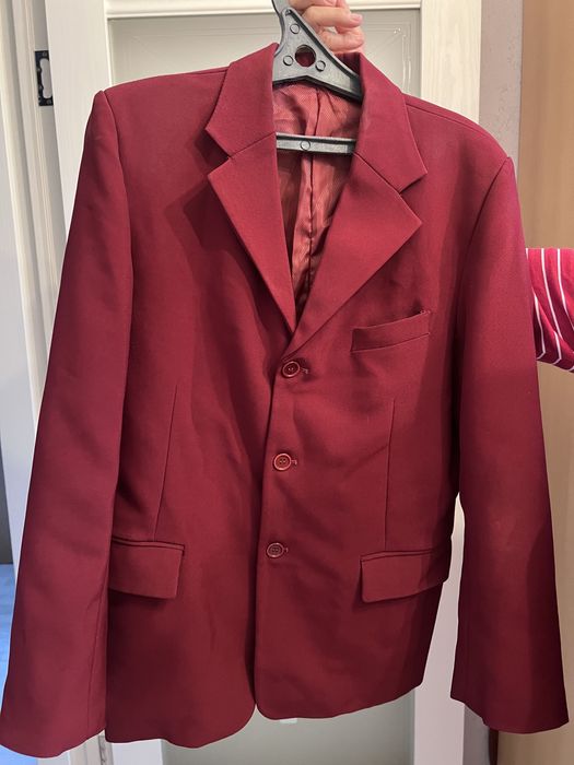 Бордовая кольная форма