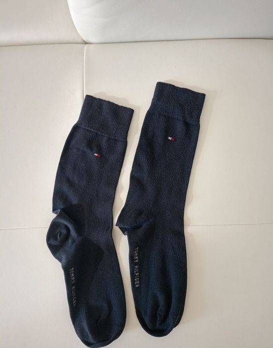 Vând ciorapi Tommy Hilfiger,mărimea 40-42,noi ,originale.