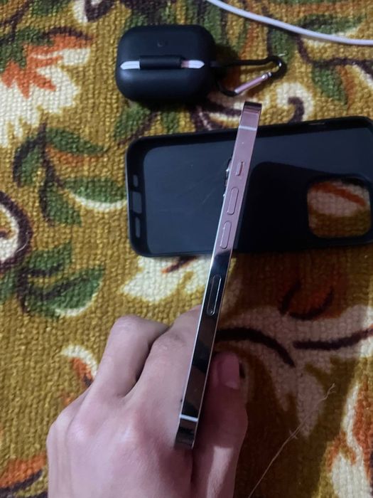 Iphone 13pro 80 yomkost