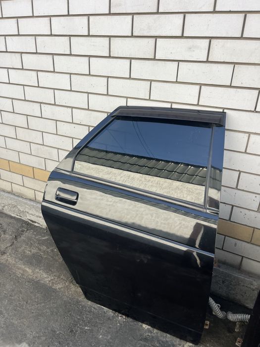 Дверь Приора передние