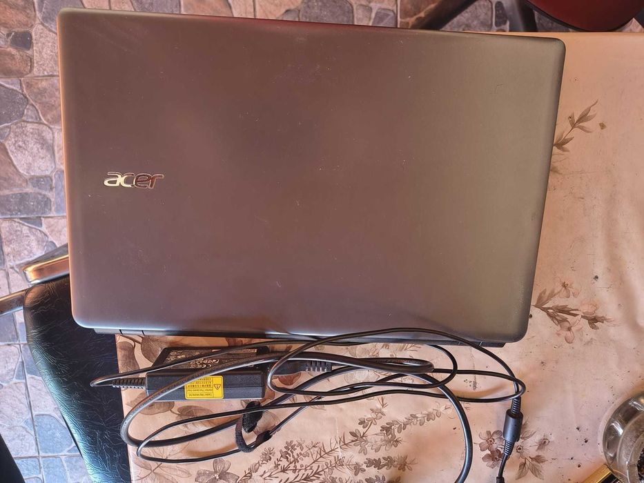 Laptop Acer aspire E1 570-g