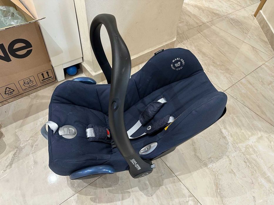 Maxi-Cosi CabrioFix i-Size