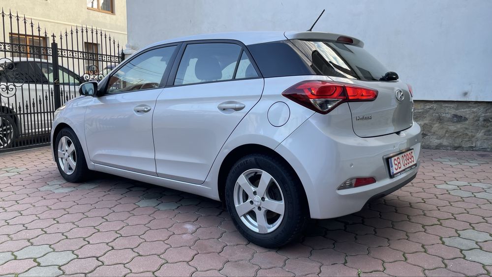 Hyundai  i20, 2015,euro 6**Garantie*Rate**
