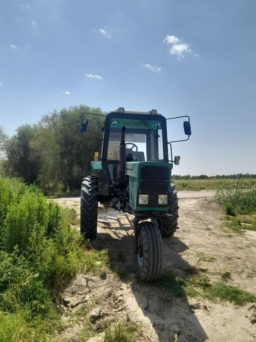 Belarus 80 traktor sotiladi