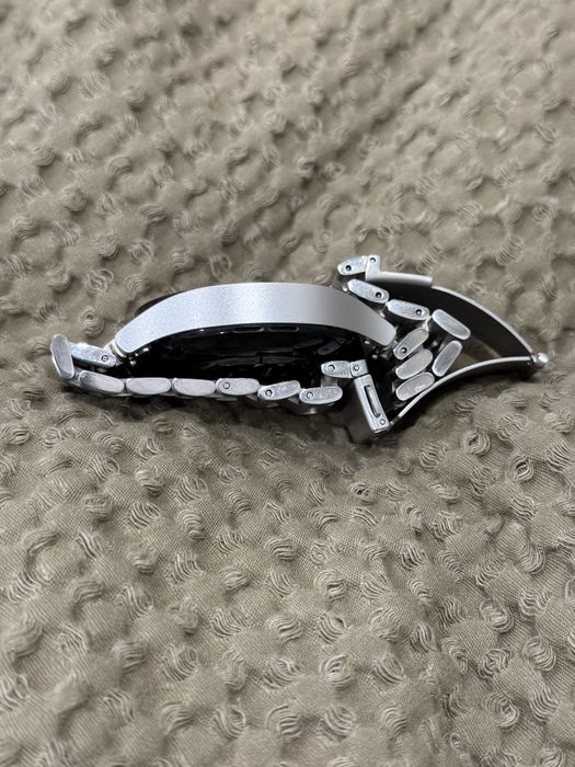 Часы Samsung Galaxy Watch 6, 44