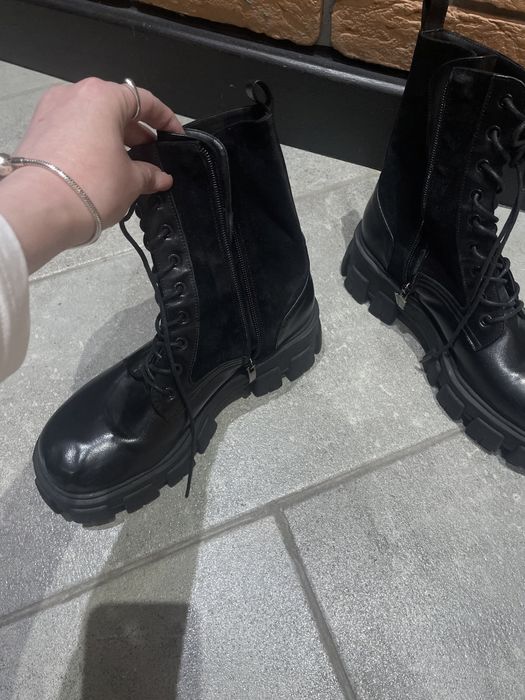 Ботинки демисезонные новые