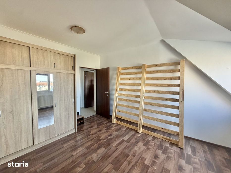 Apartament 3 camere, open space, zona Lipovei -Thalia