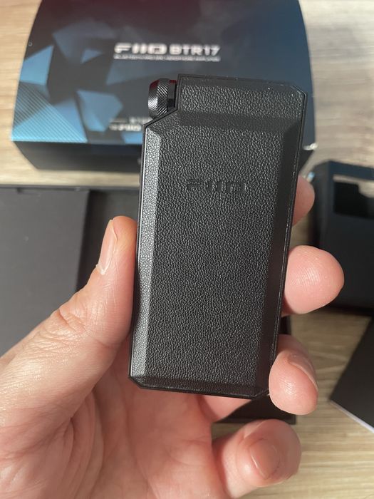 Продам ЦАП Fiio btr17