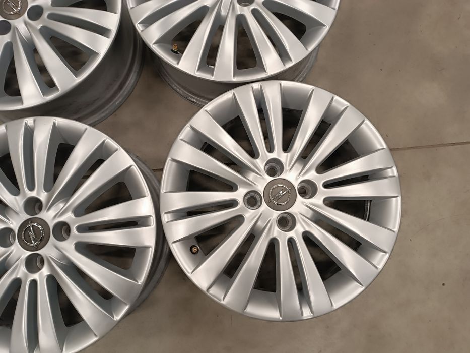 Jante aliaj 4x100 R16 Opel CORSA , Meriva, Adam, Karl