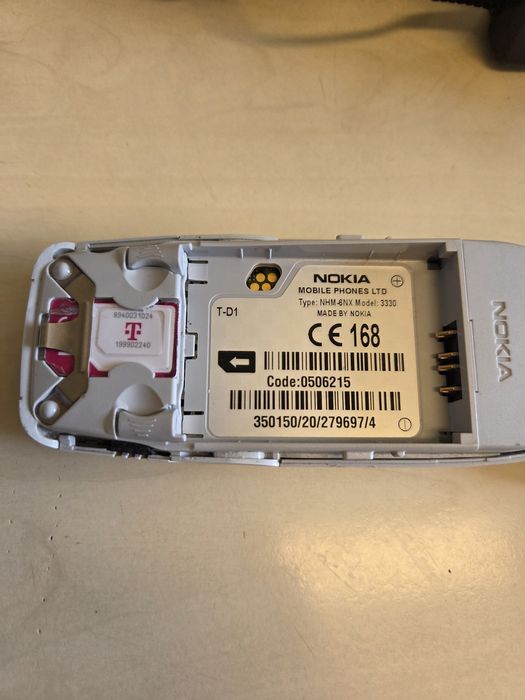 Nokia 3330 putine ore 35 total vb.