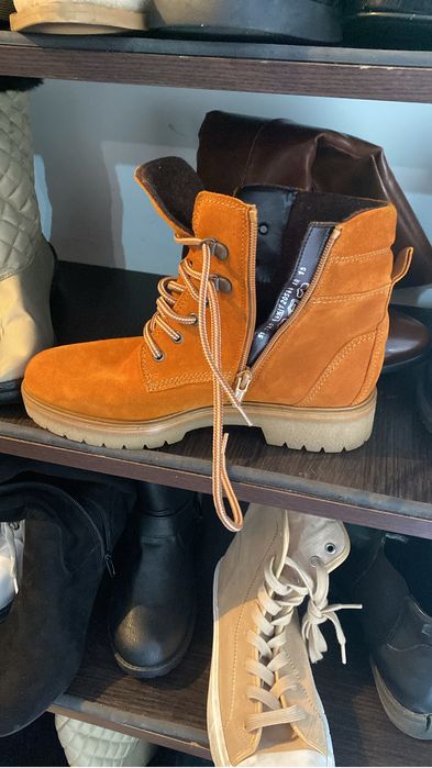 Продам сапожки 36,38,41р