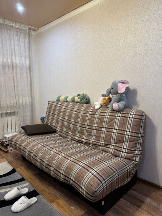 Продам спальный гарнитур