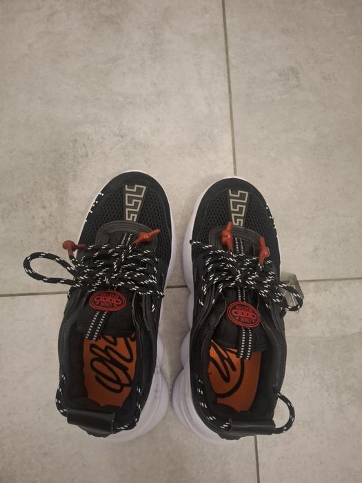 Versace Chain Reaction