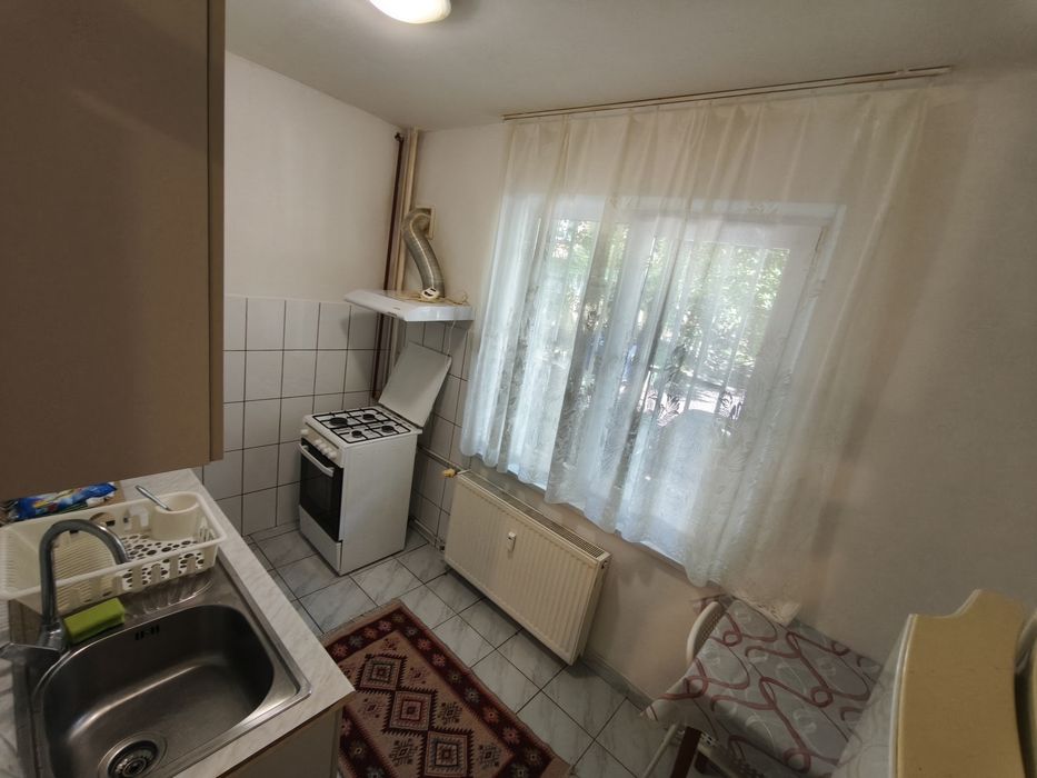 Inchiriez Garsoniera zona Piata Sudului - Aparatorii Patriei