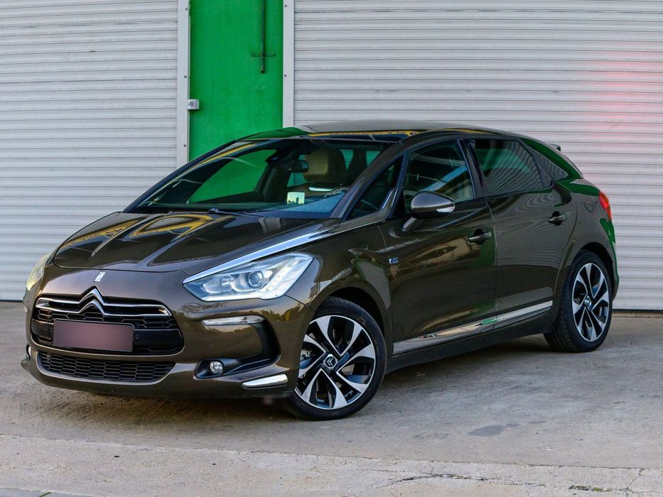 Citroën DS5 Citroen DS5 HDI Hybrid4 4x4
