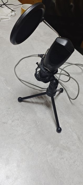 Микрофон Trust Mantis Gxt