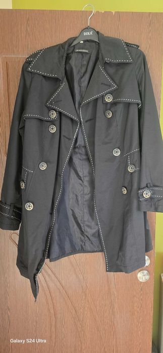 Манто, вталено. Пролетно- есенно.