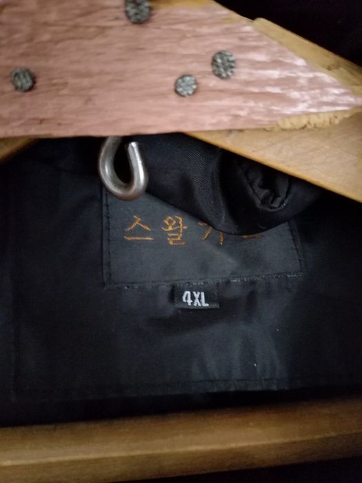 Зимний женский пуховик