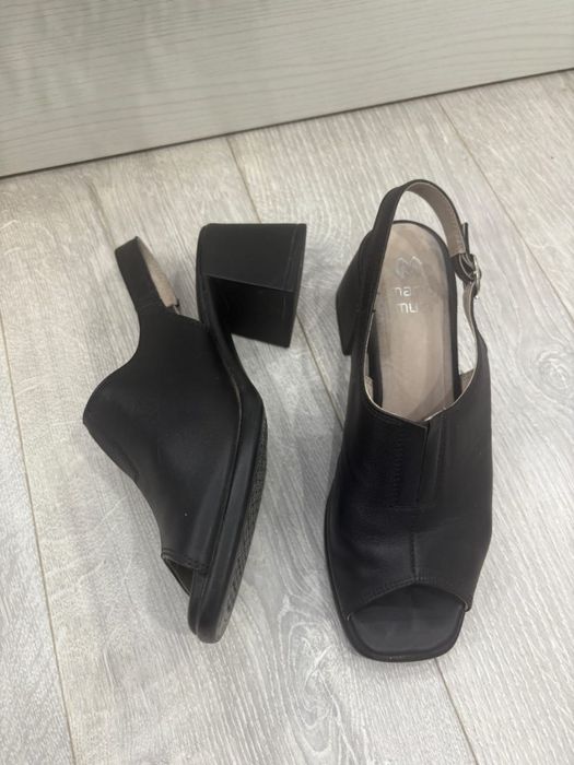 Продам пальто, обувь