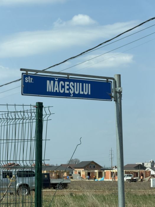 Teren intravilan 1000mp Santandrei str Macesului