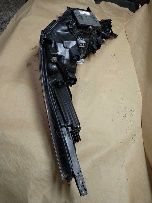 Фар десен Toyota CH-R 2023 Full LED