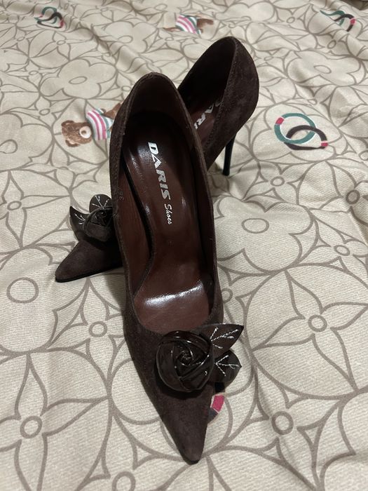 Обувки Daris, естествен велур