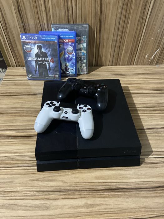 Срочно Playstation 4 Fat сатылады!!!