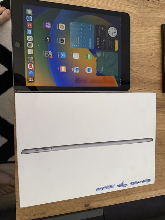 Ipad 6th gen 128Gb
