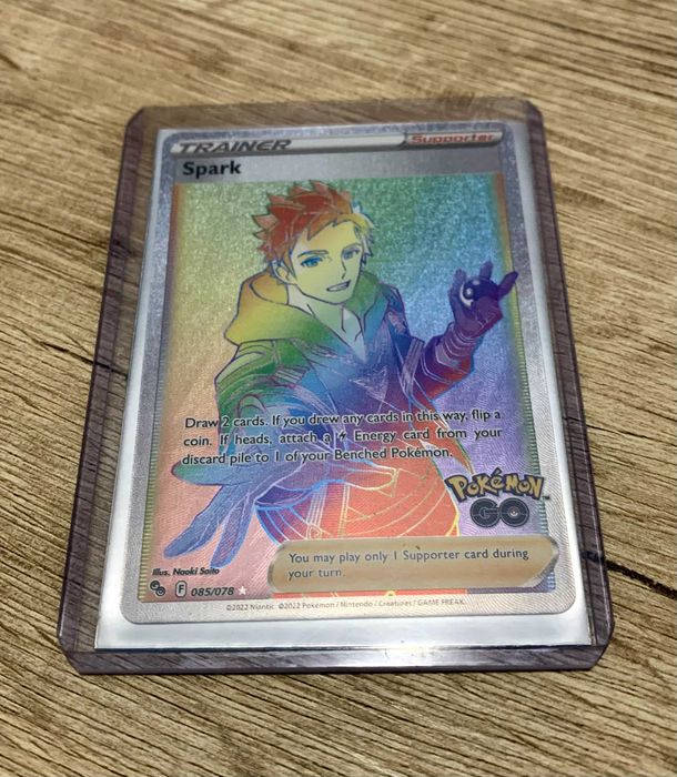 2022 Spark Trainer Rainbow Holo Pokemon Go | Raw Card