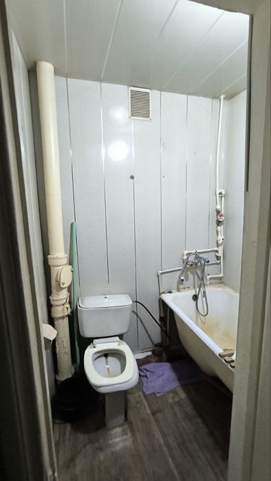 Kvartira sotiladi.Srochna.  Bektemir rayoni zaksi orqasida