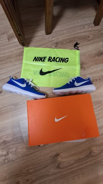 Nike обувки много удобни